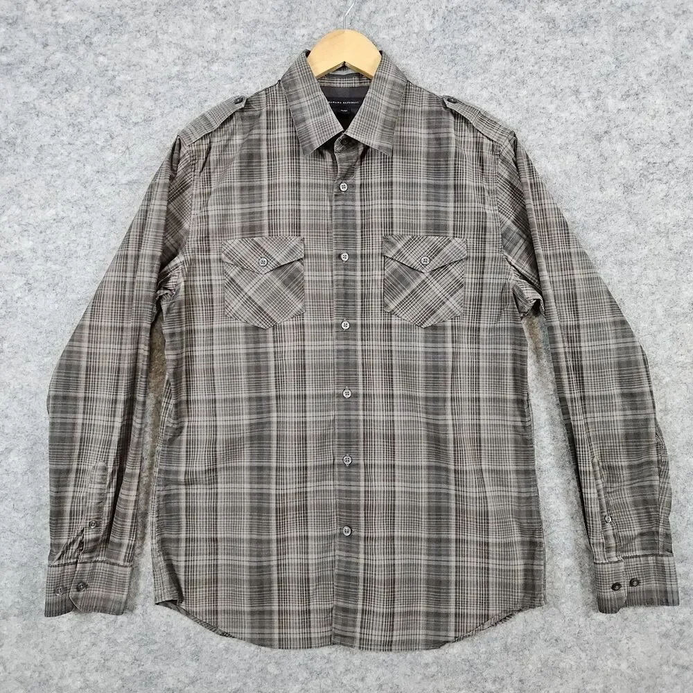 Banana Republic Men's Shirt Size M (15-15 1/2) Brown Plaid Button Up Two Pockets